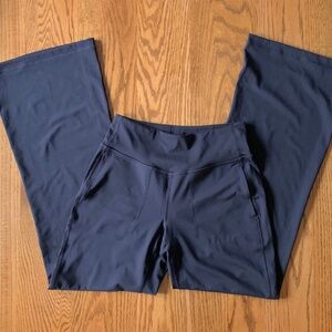 "Tek Gear" leggings, M, black, flare legs, NWOT